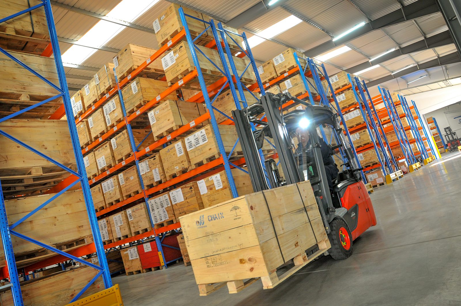 Forklift truck replacement chain kit